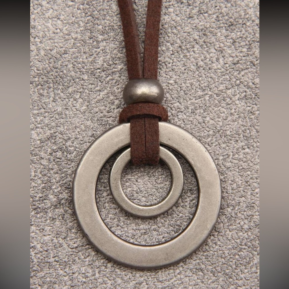 Circle Pendant Necklace